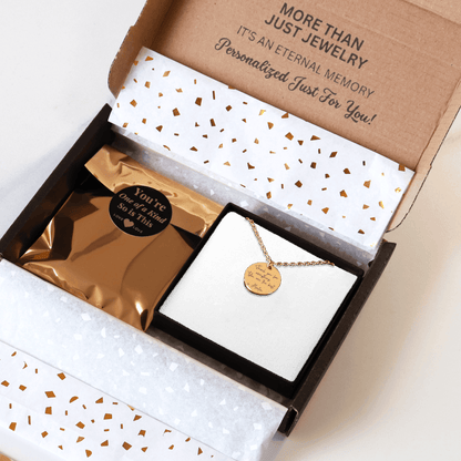 Personalized Mom Necklace – Engraved Message